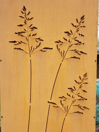 Edelrost Sichtschutzwand Gräser filigran