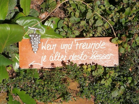 Edelrost Spruchschild Wein und Freunde