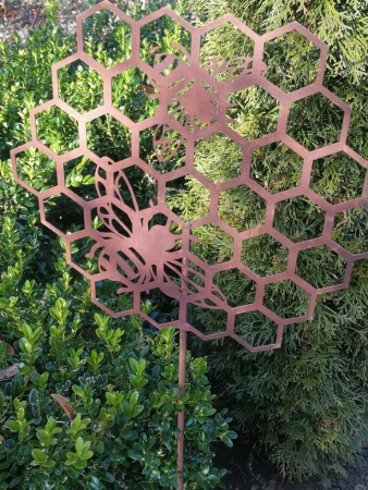 Edelrost Gartenstecker Wabe