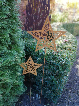 Preview: Edelrost Gartenstecker Stern mit Ranke