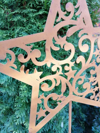 Preview: Edelrost Gartenstecker Stern mit Ranke