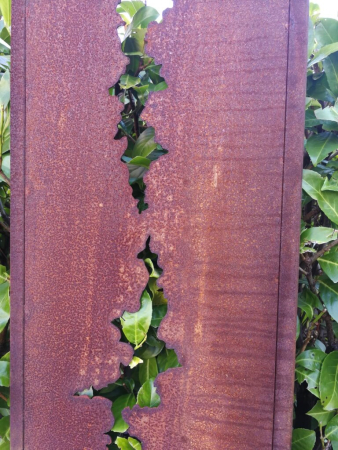 Preview: Edelrost Sichtschutzelement Stele Riss, 180 cm, oben offen