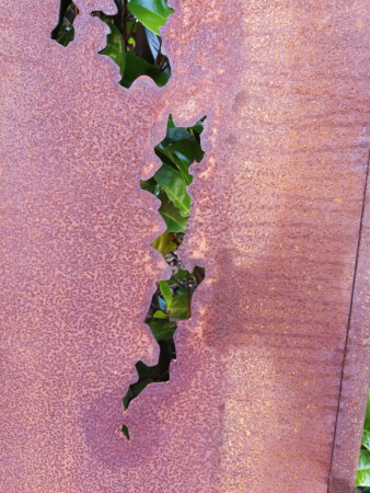 Preview: Edelrost Sichtschutzelement Stele Riss, 180 cm, oben offen