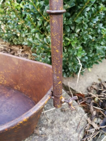 Edelrostoptik Pflanzwanne mit Wasserhahn
