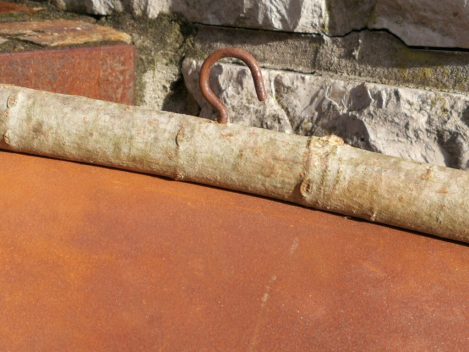 Preview: Edelrost Futterhaus Sandra, zum Hängen