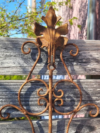 Preview: Edelrost Wandhalterung mit zwei Hängekörbe