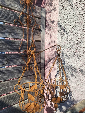 Edelrost Wandhalterung mit zwei Hängekörbe