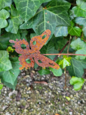 Preview: Edelrost stehender Hund mit Schmetterling