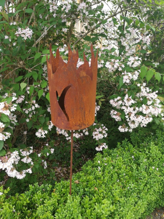 Edelrost Gartenstecker Windlicht Flamme