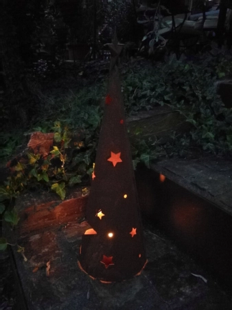 Edelrost Windlicht Tipi