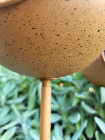 Preview: Edelrostoptik Vogelhaus Rouge auf Stab, Vogel Kopf unten