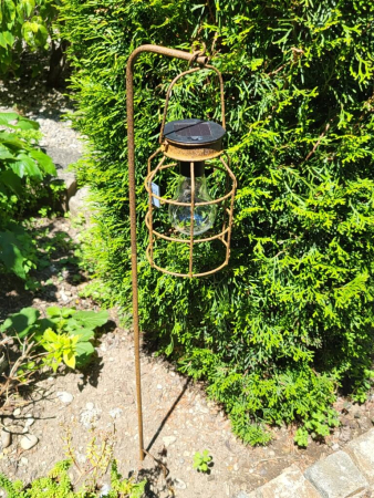 LED Solarlaterne Gitter am Stab, Rostoptik
