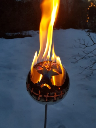 Edelstahl Gartenstecker Feuerfratze grinsend