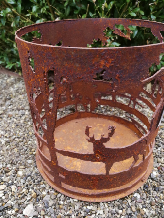 Preview: Edelrost Windlicht Reh-Hirsch mit Hütte, klein