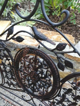 Gartenbank Avis aus Metall