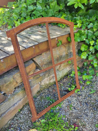 Gusseisen-Fenster, rechteckig