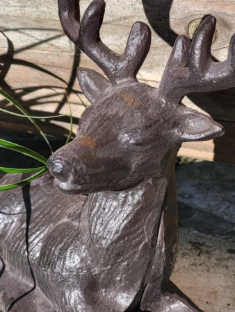 Preview: Gusseisen Hirsch Simon, liegend