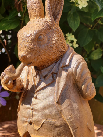 Preview: Gusseisen Mr. Rabbit James mit Pfeife