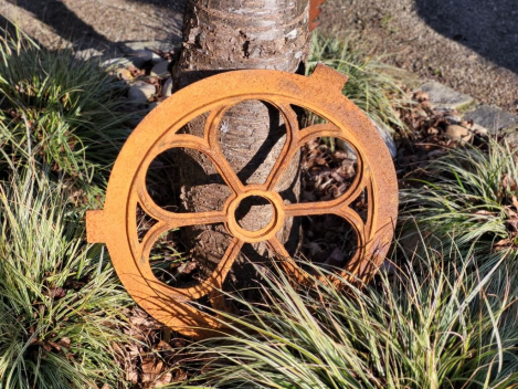 Gusseisen-Fenster, kreisrund