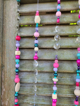 Hippie-Boho Hänger mit Kristall, pink-lila-türkis