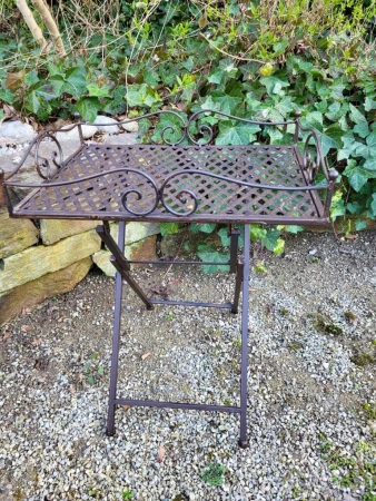 Klapptisch Terraseo aus Metall, dunkelbraun