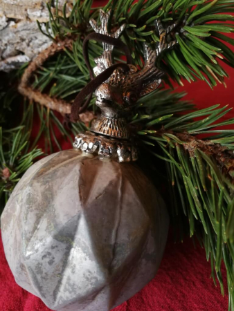 Christbaumkugel Colore mit Hirschkopf, silbergrau-matt