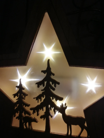 LED Holzstern Marnie, Hirsch Tanne