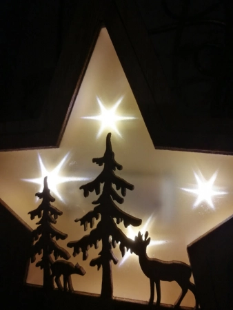 LED Holzstern Marnie, Hirsch Tanne