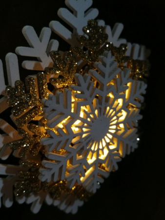 Preview: LED Holzstern Flocke