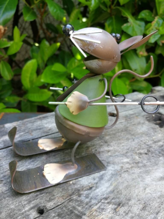 Preview: Maus Amigo auf Ski