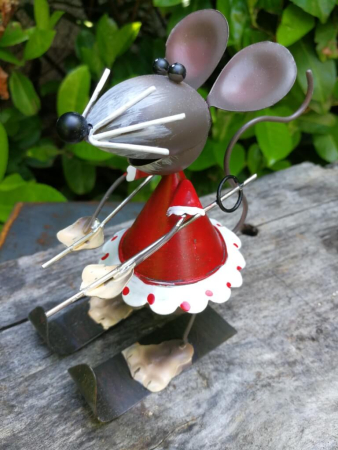 Preview: Maus Bonita auf Ski