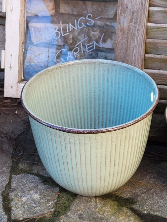 Metall Pflanzkübel Askir, Shabby hellgrün lackiert