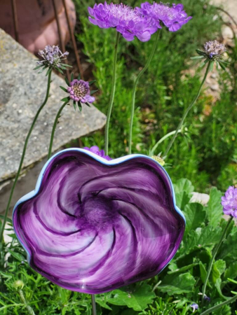 Topfstecker Glasblume Kringel, lila