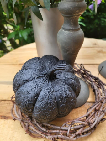 Preview: Kunststoff Kürbis Noctus mit Ornamentmuster, schwarz