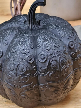 Preview: Kunststoff Kürbis Noctus mit Ornamentmuster, schwarz