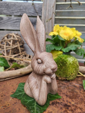 Polyresin Hasenbüste in Holzoptik
