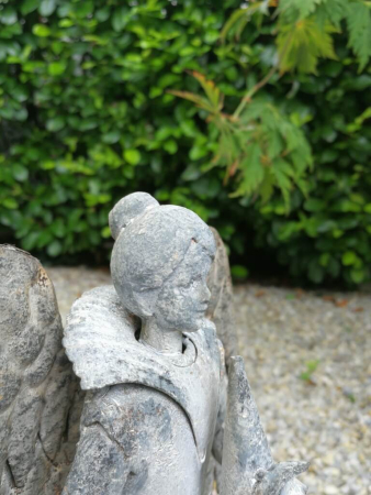 Preview: Dekoengel Lisa mit Trompete, grau