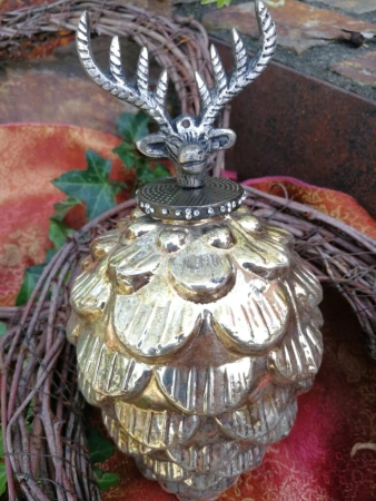 Christbaumkugel Zapfen Fyrre mit Hirsch, antikgold glänzend