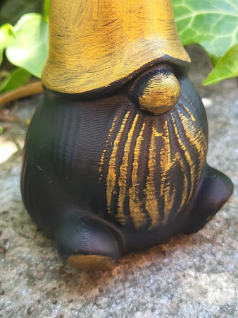 Preview: Kunststoff Wichtel Knut, schwarz-gold