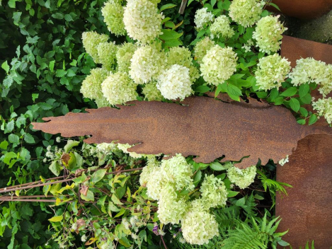 Preview: Edelrost Zypresse geschlossen 120 cm, zum Stecken