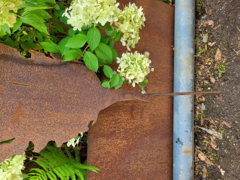 Preview: Edelrost Zypresse geschlossen 120 cm, zum Stecken