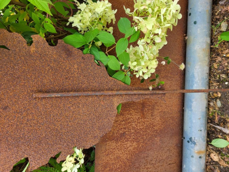 Preview: Edelrost Zypresse geschlossen 120 cm, zum Stecken