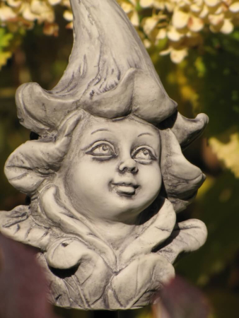 Blumenkind Stechapfel aus Resin