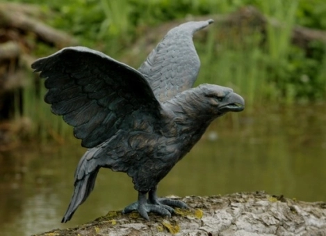 Bronzeskulptur Steinadler
