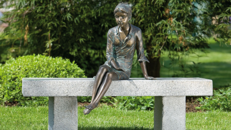 Preview: Bronzeskulptur Berrit Preview: Bronzeskulptur Berrit