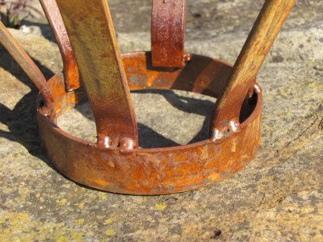 Preview: Dekokrone Mito aus Edelrost, 22 cm