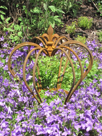 Gartendeko Krone Finn aus Edelrost, mittel