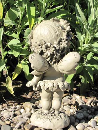 Preview: Elfe Lalula mit Blüte, Resin
