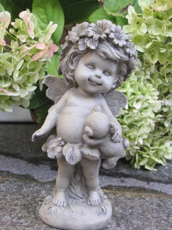 Elfe Lalula mit Teddy aus Resin