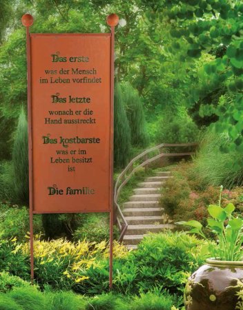 Gartenschild Familie aus Edelrost